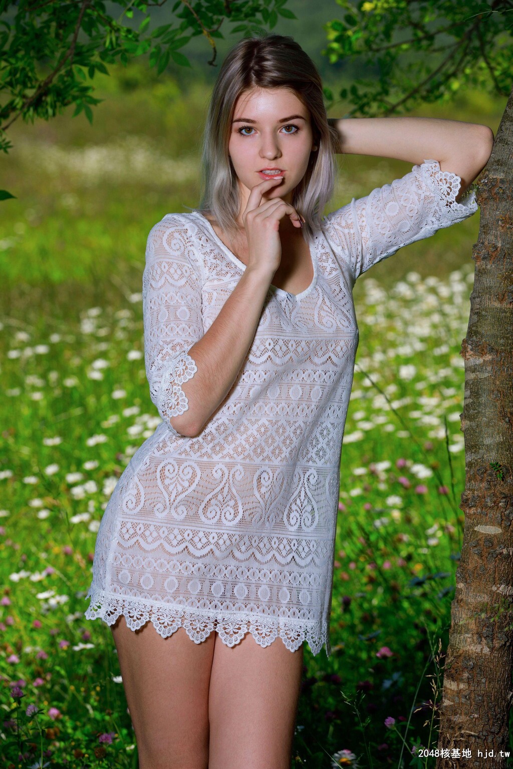 MetArt_Libby.Floral.Field[141P]第1页 作者:Publisher 帖子ID:75970 TAG:欧美图片,歐美激情,2048核基地