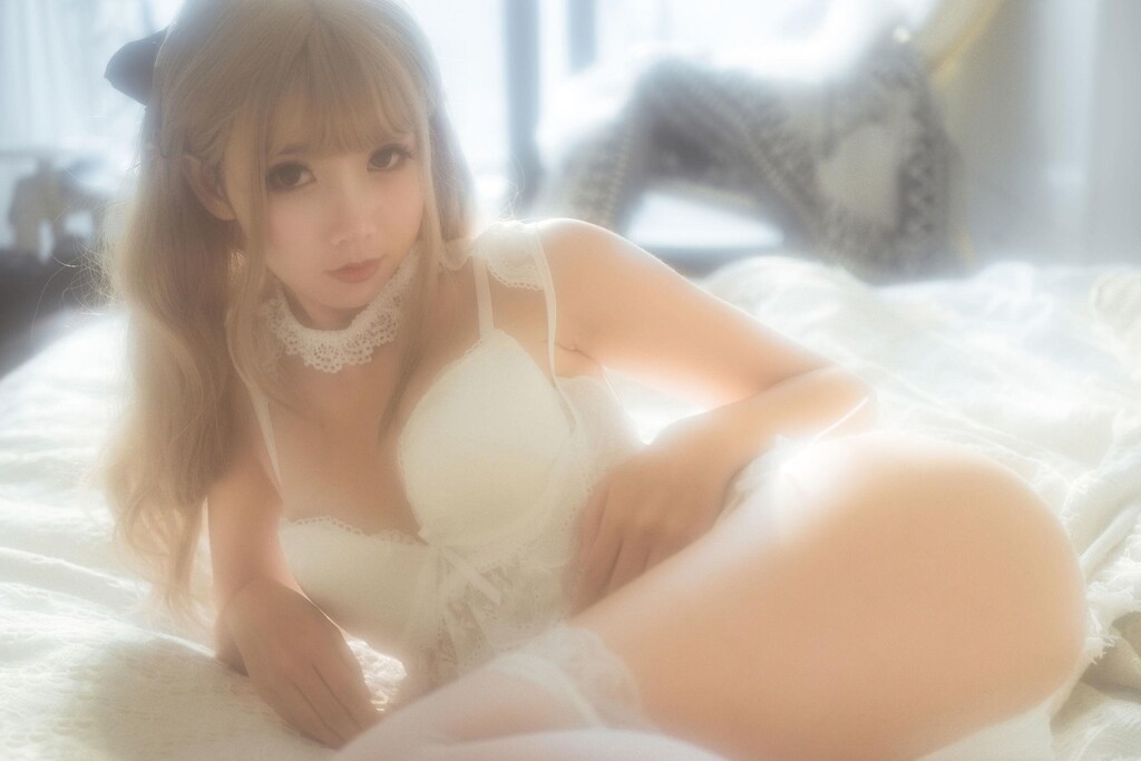 [CosPlay美女]面饼仙儿-复古内衣套写真套图[25P]第1页 作者:Publisher 帖子ID:213567 TAG:唯美图片,唯美清純,2048核基地